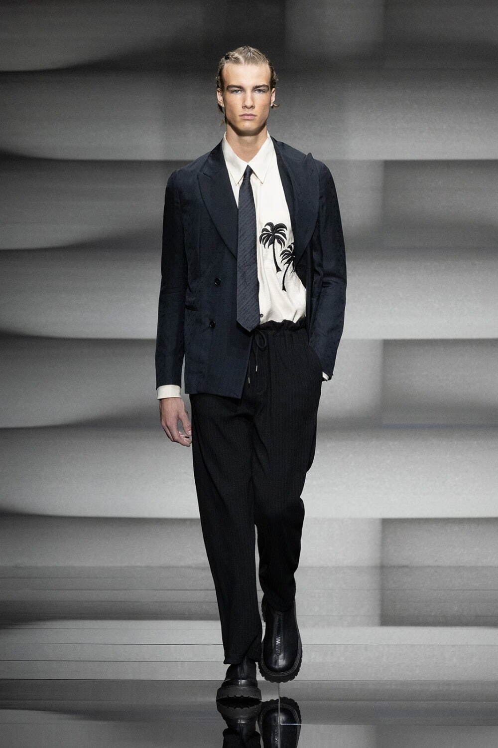 エンポリオ アルマーニ 2023年春夏<span>コレクション</span> - 写真41