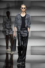 エンポリオ アルマーニ 2023年春夏メンズコレクション - 夏の開放感、活気とやすらぎを感じて｜写真43