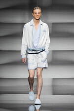 エンポリオ アルマーニ 2023年春夏メンズコレクション - 夏の開放感、活気とやすらぎを感じて｜写真65