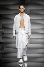 エンポリオ アルマーニ 2023年春夏メンズコレクション - 夏の開放感、活気とやすらぎを感じて｜写真84