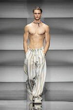 エンポリオ アルマーニ 2023年春夏メンズコレクション - 夏の開放感、活気とやすらぎを感じて｜写真91