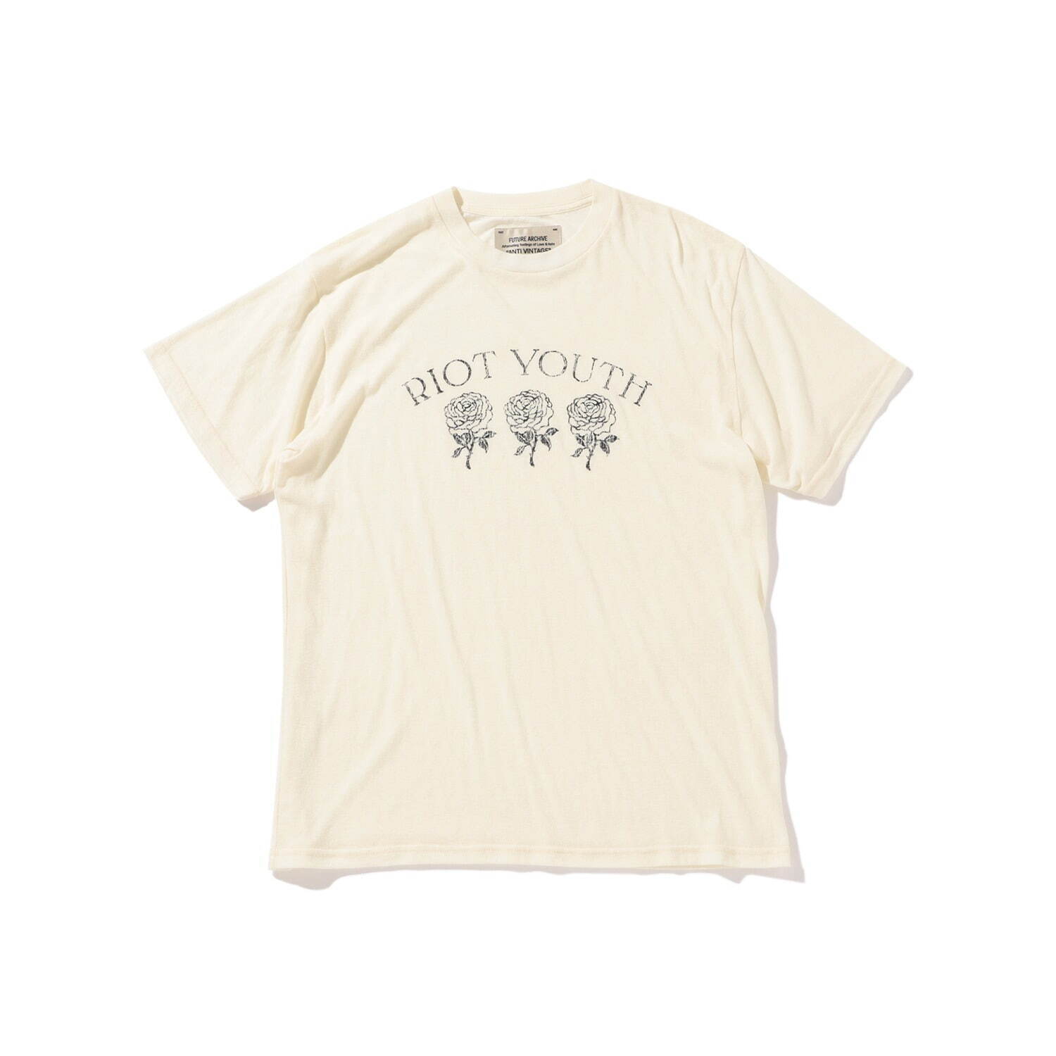「プリント Tシャツ」7,590円
