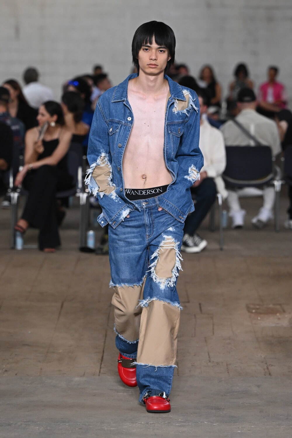 ジェイ ダブリュー アンダーソン(JW Anderson) 2023年春夏ウィメンズ