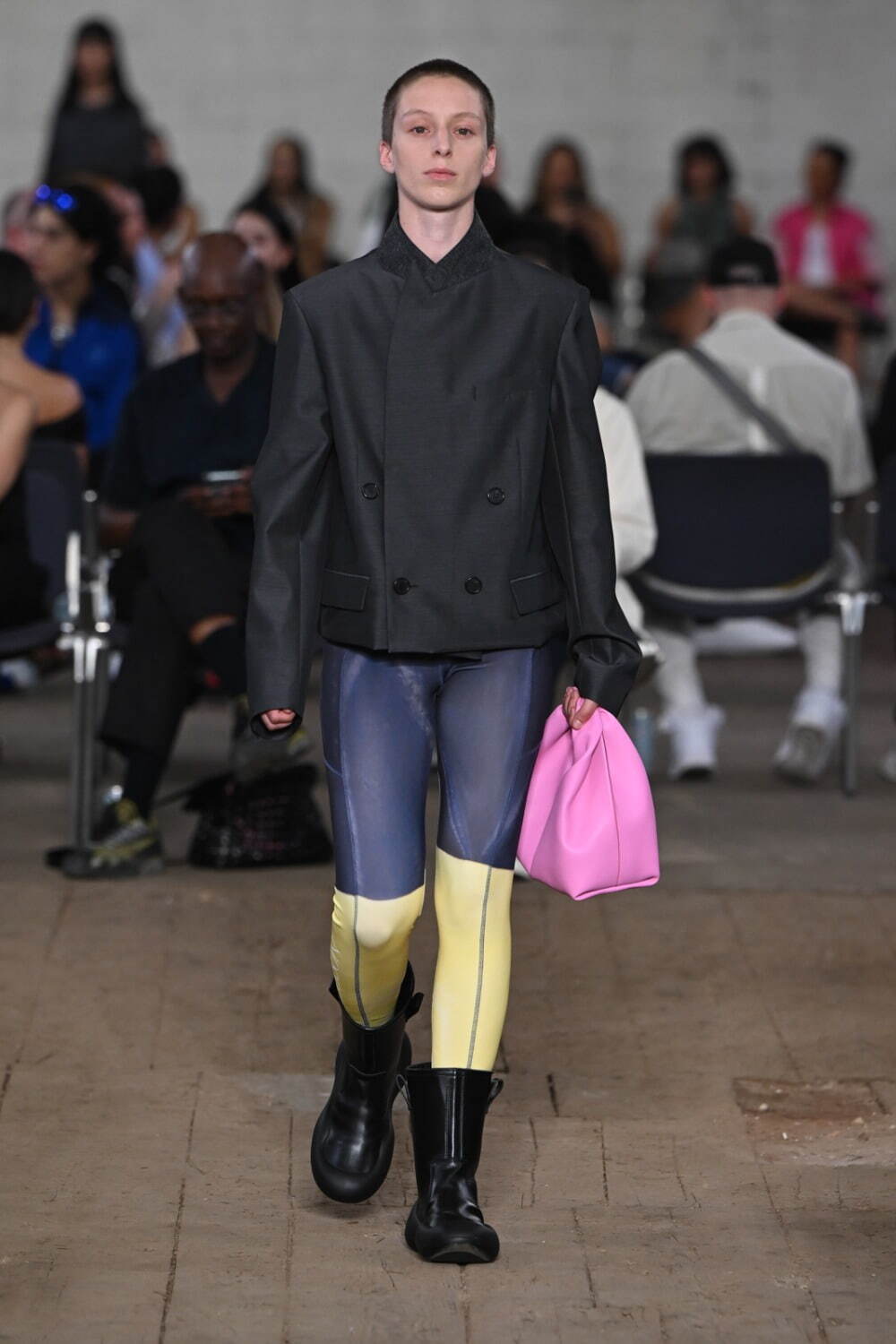 JW アンダーソン(JW Anderson) 2023年春夏ウィメンズ&メンズコレクション  - 写真25