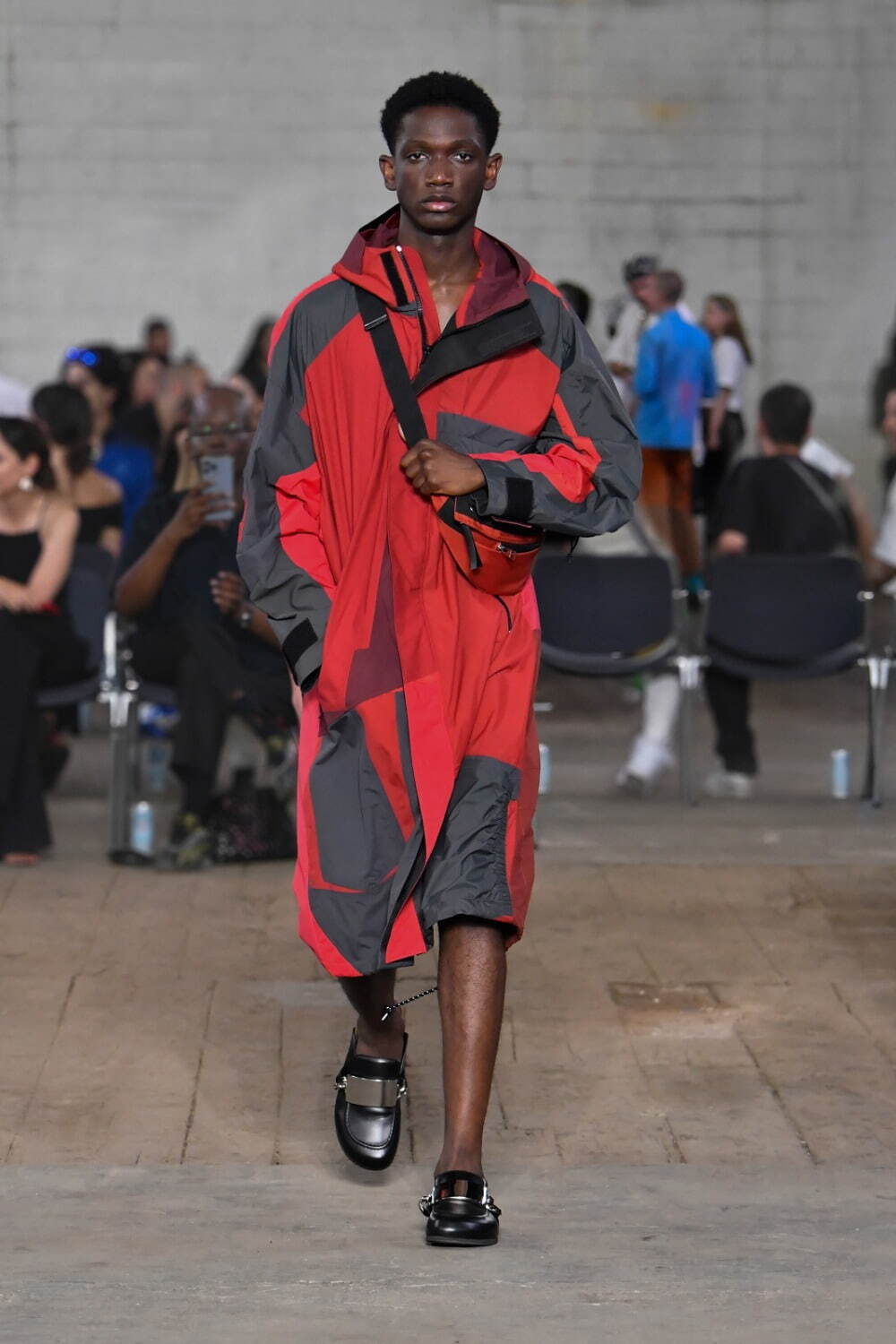 ジェイ ダブリュー アンダーソン(JW Anderson) 2023年春夏ウィメンズ