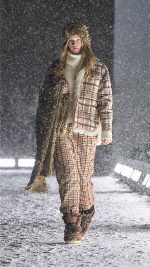 モンクレール グルノーブル(MONCLER GRENOBLE) 2025-26年秋冬ウィメンズ&メンズコレクション  - 写真30