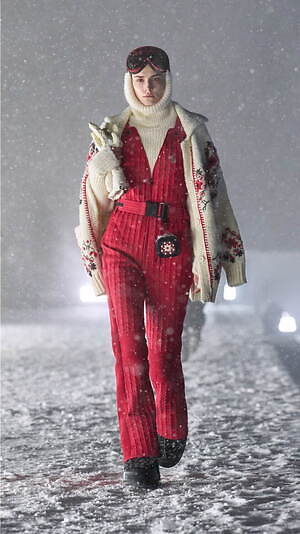 モンクレール グルノーブル(MONCLER GRENOBLE) 2025-26年秋冬ウィメンズ&メンズコレクション  - 写真97