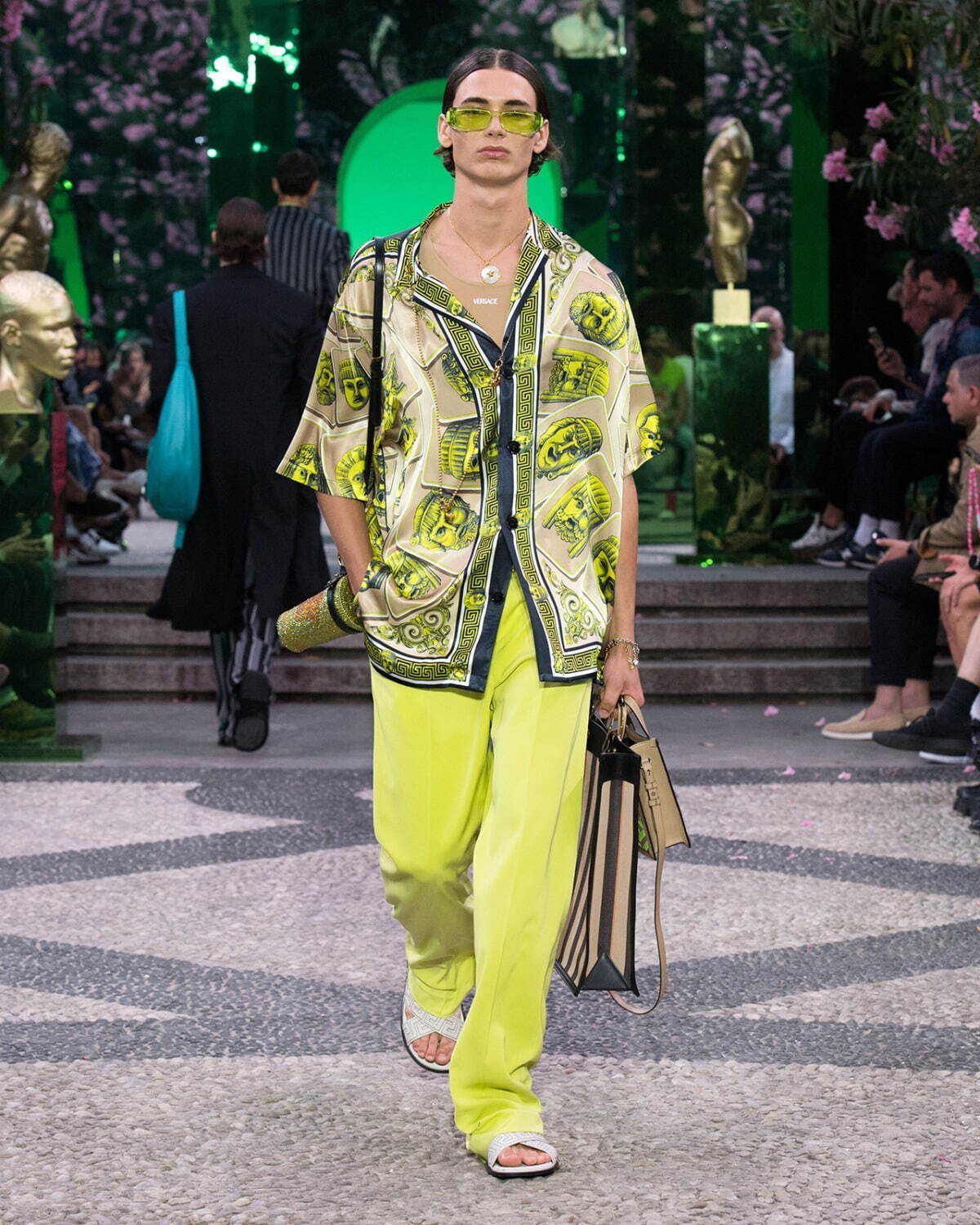 ヴェルサーチェ(VERSACE) 2023年春夏メンズコレクション  - 写真16