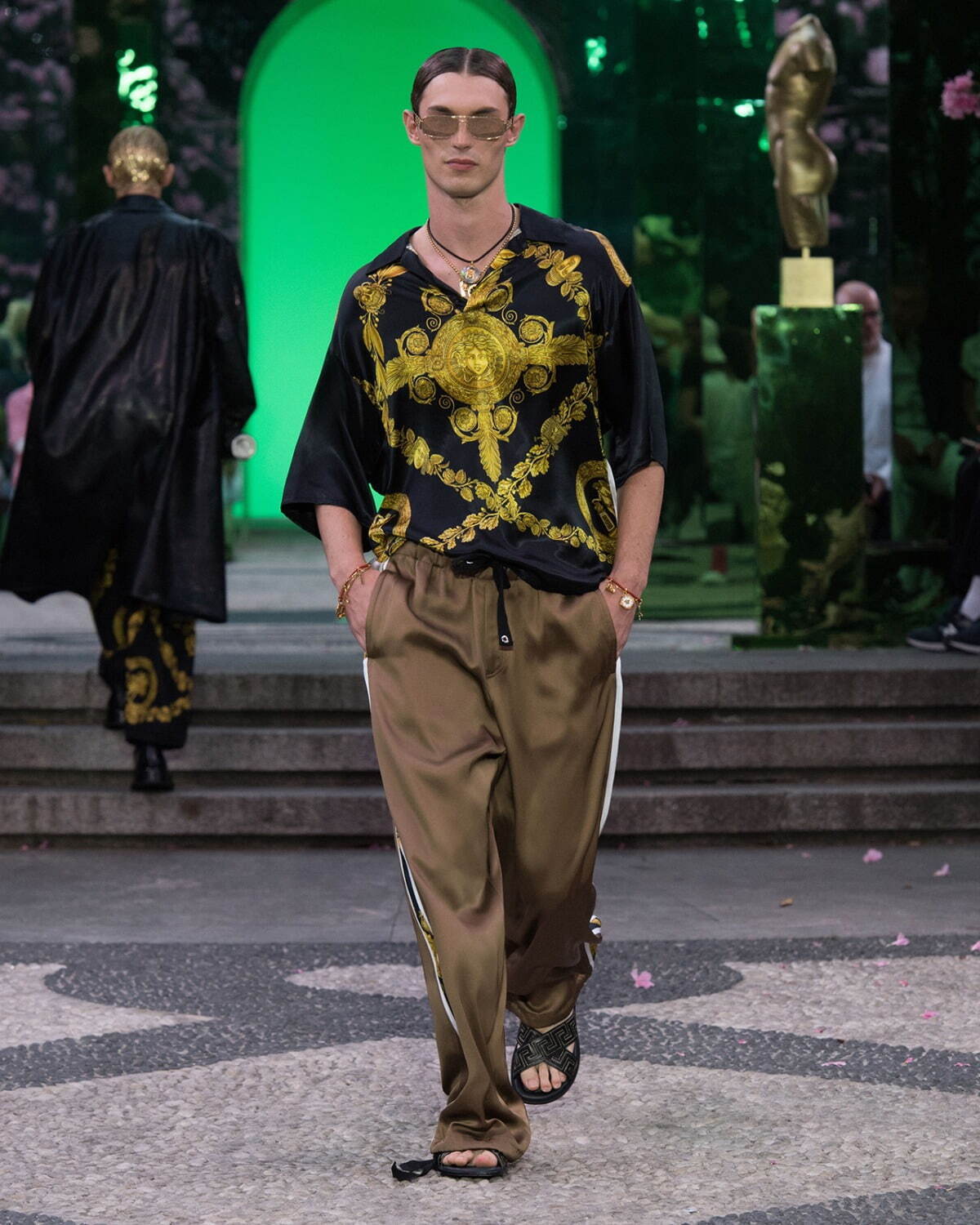 ヴェルサーチェ(VERSACE) 2023年春夏メンズコレクション  - 写真38