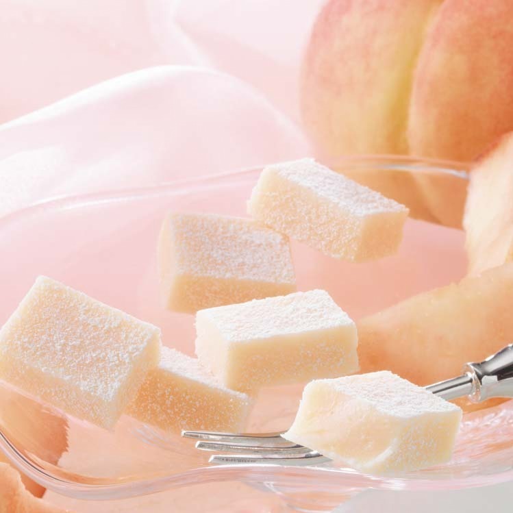 生チョコレート[白桃]  20粒 778円＜期間・数量限定＞