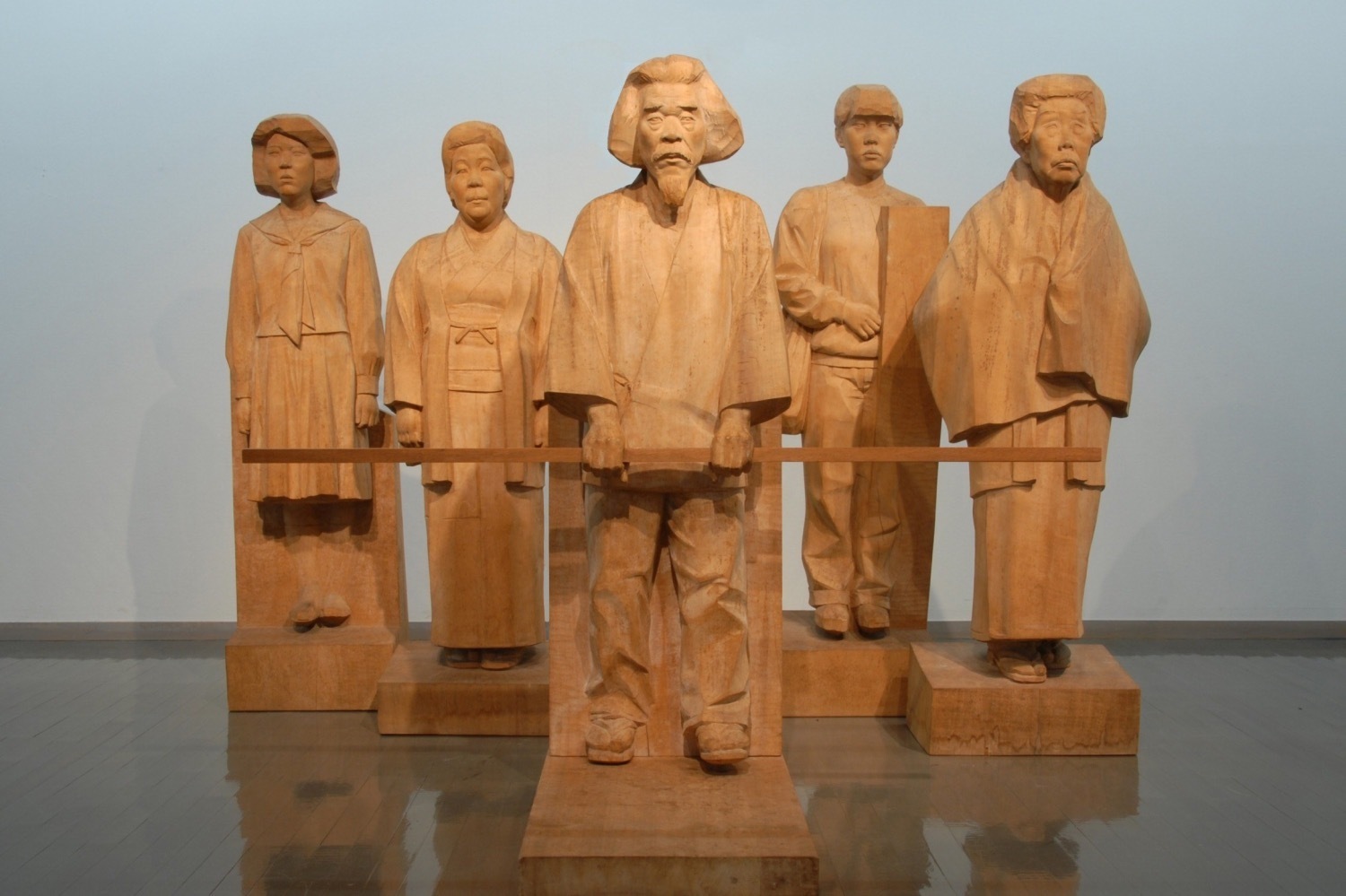 美術館｜特別展「日本の戦後彫刻」徳島県立近代美術館で、「もの」と「語り」の関係に着目して戦後彫刻を紹介