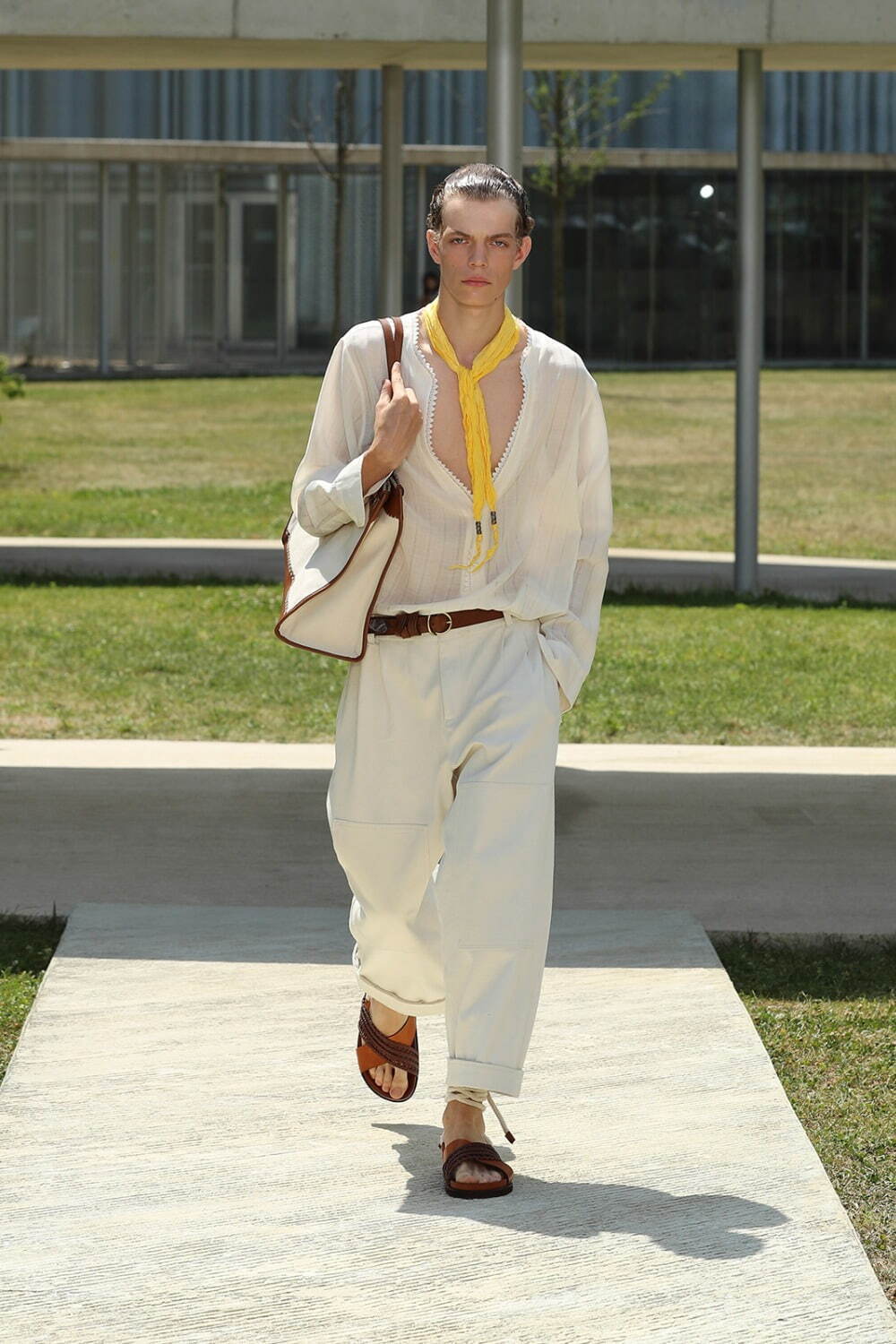 エトロ(ETRO) 2023年春夏メンズコレクション - ファッションプレス