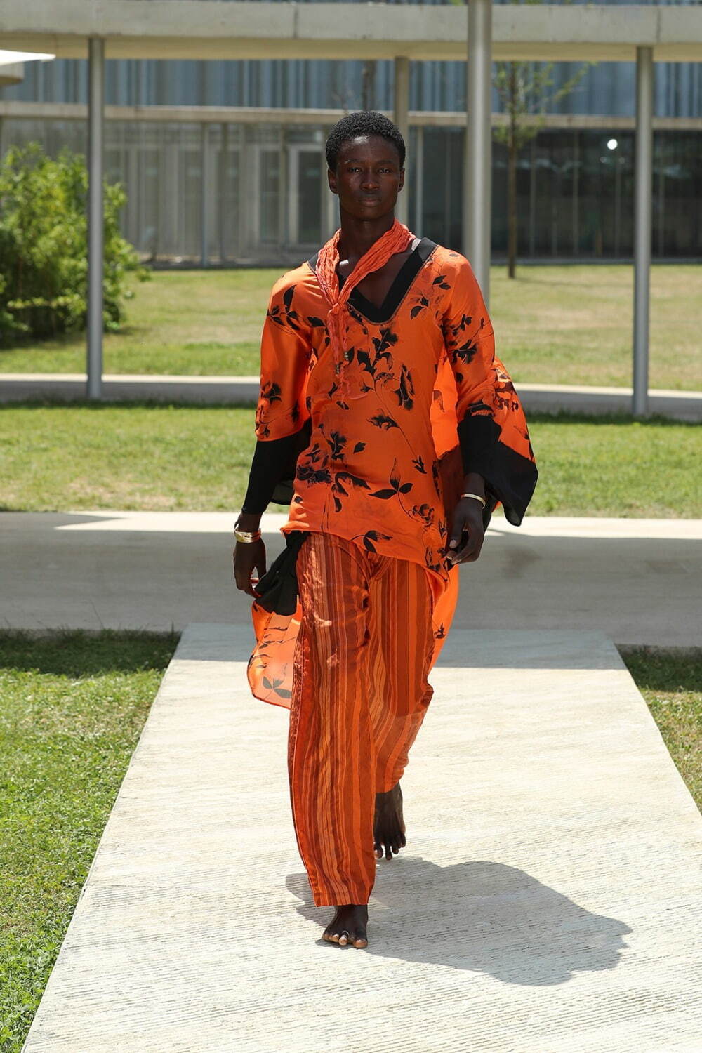 エトロ(ETRO) 2023年春夏メンズコレクション - ファッションプレス
