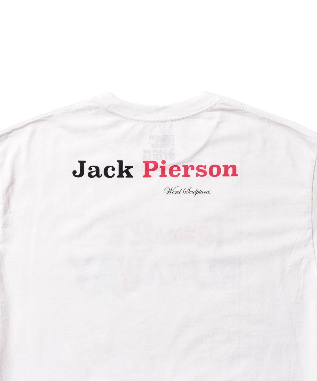 スティーロ“ワード・スカルプチュア”モチーフのTシャツ、米アーティストのジャック・ピアソンとコラボ｜写真2