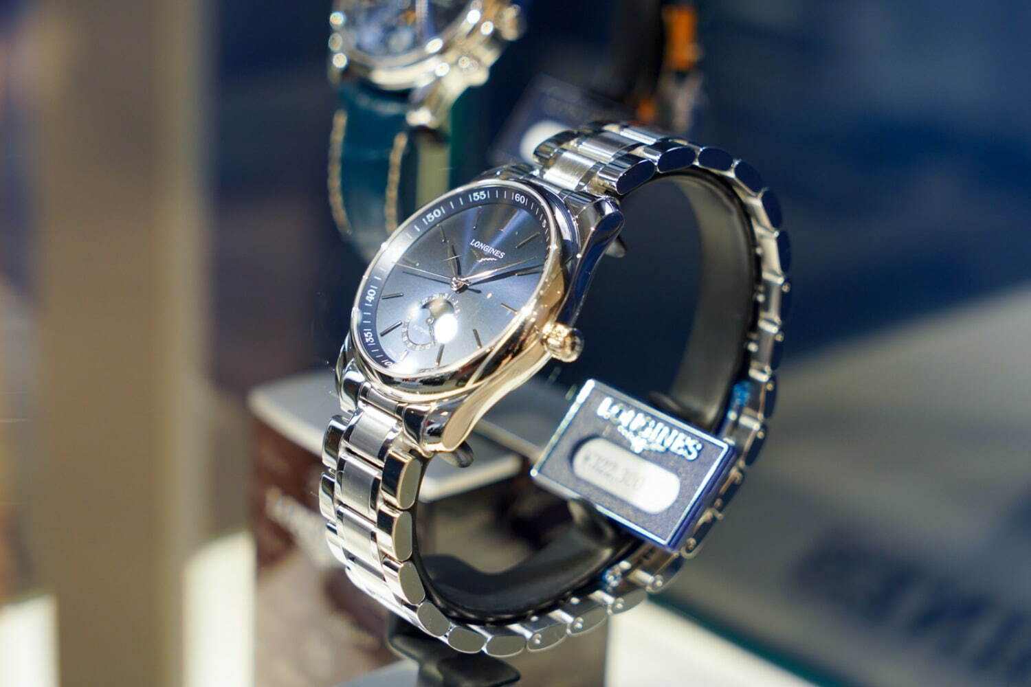 ロンジンの“カラフル”な新作腕時計が伊勢丹新宿店に集結、パーソナルカラー診断など色テーマのイベントも｜写真14