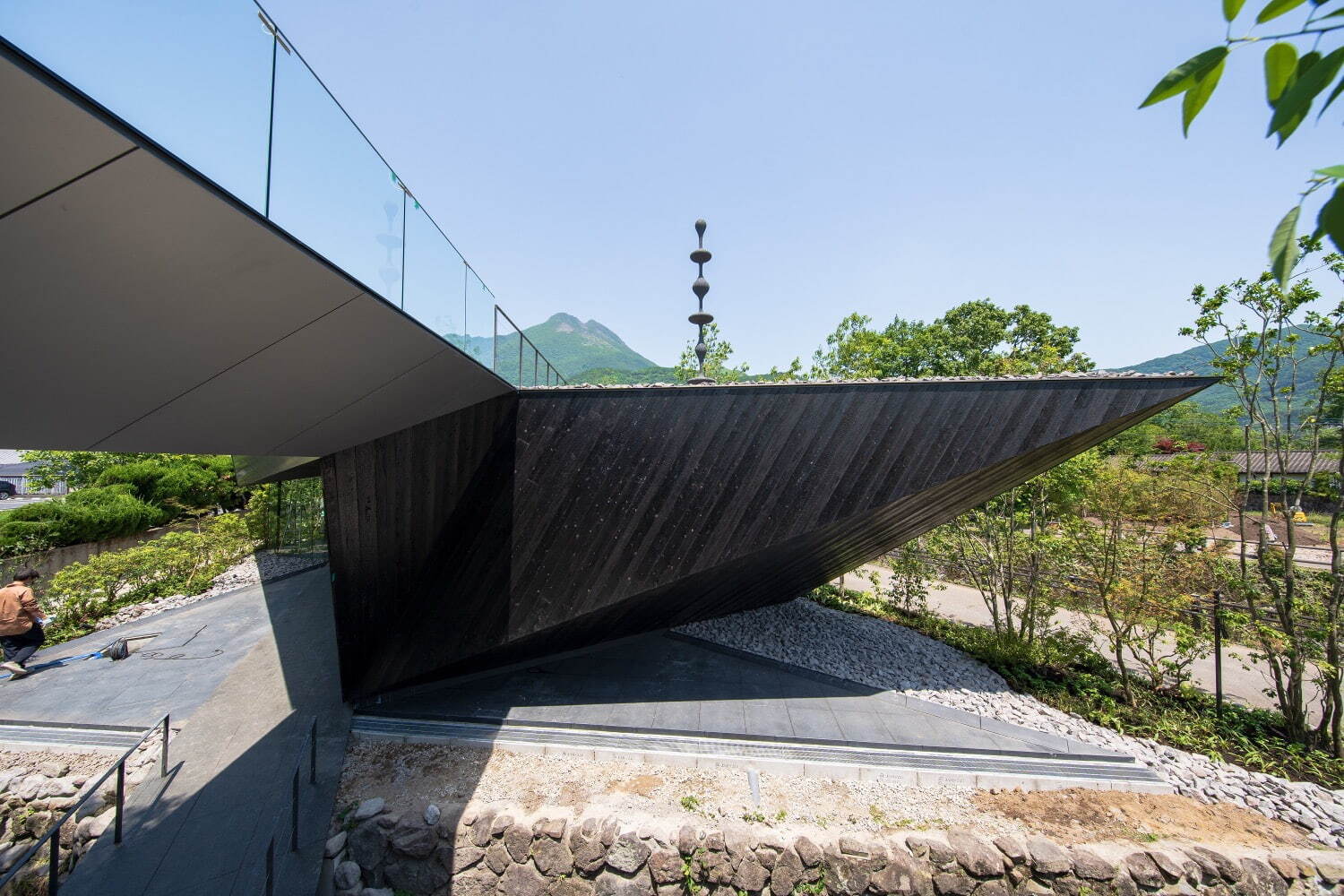 コミコ アート ミュージアム ユフイン 新館