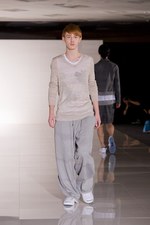 Sise(シセ)、2010-2011年秋冬デビューコレクション｜写真8