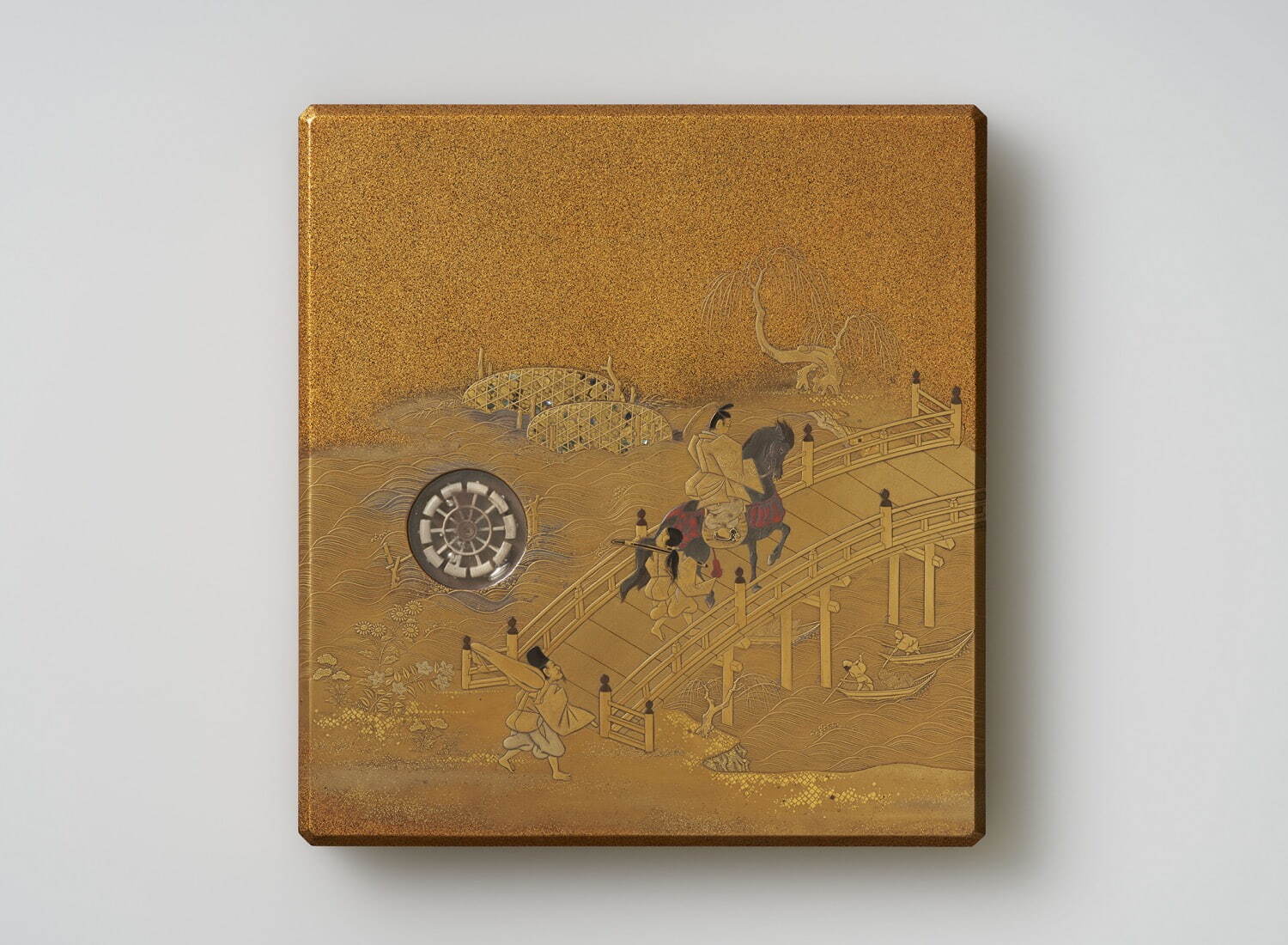 《橋姫蒔絵硯箱》一合 江戸時代 18〜19世紀 大阪市立美術館
［全期間展示］