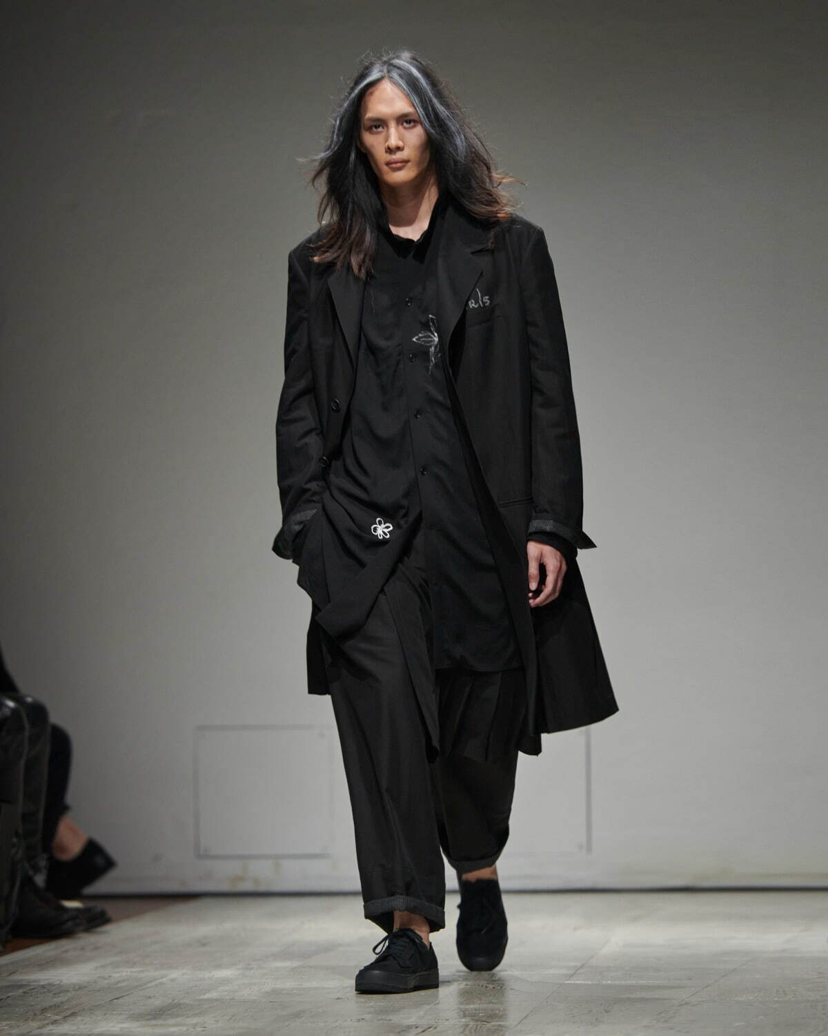 ヨウジヤマモト(Yohji Yamamoto) 2023年春夏メンズコレクション