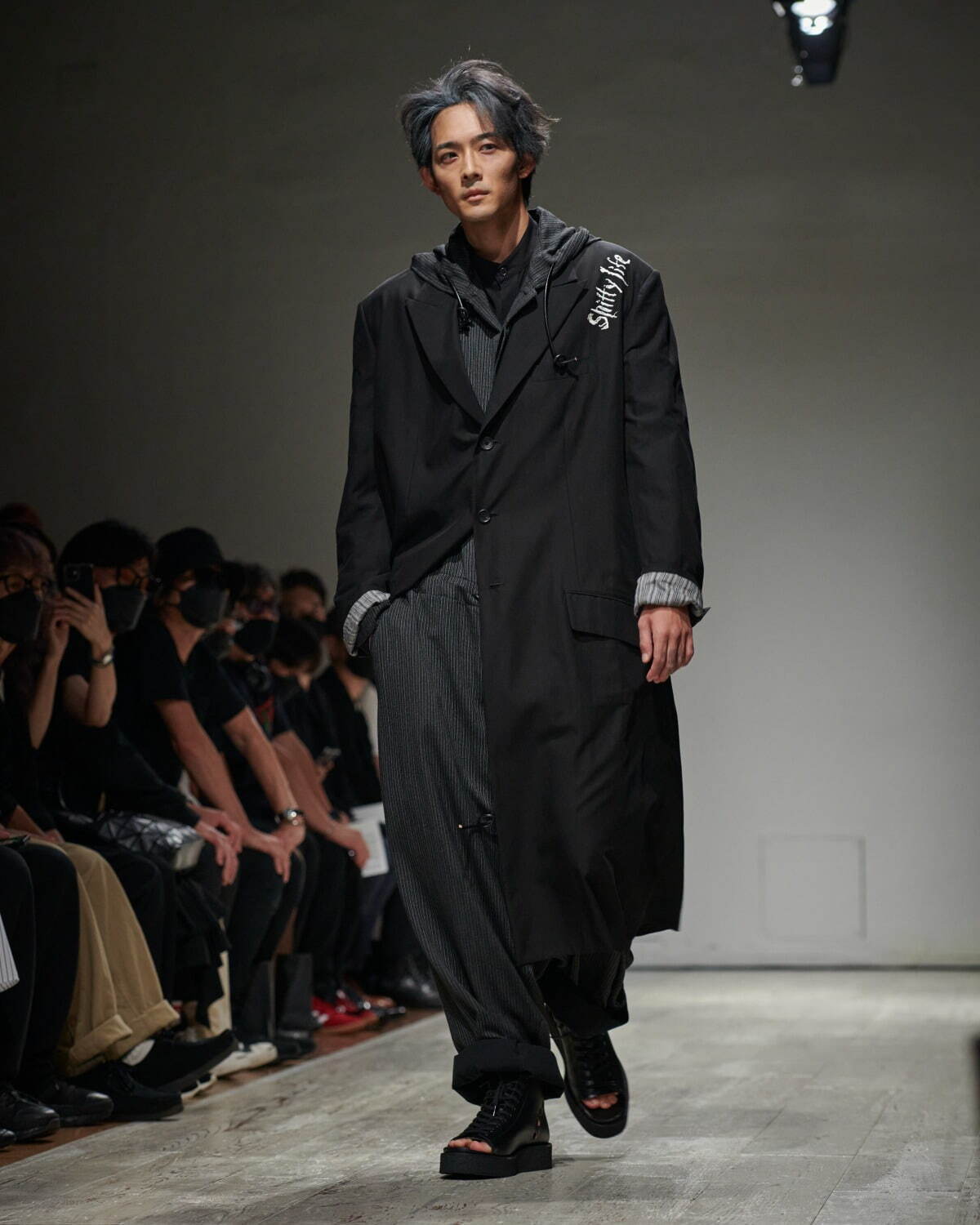 ヨウジヤマモト(Yohji Yamamoto) 2023年春夏メンズコレクション  - 写真35