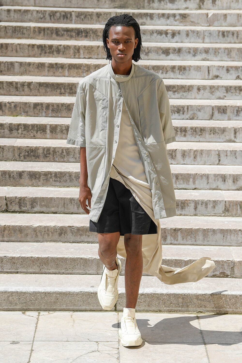 リック・オウエンス(Rick Owens) 2023年春夏メンズコレクション 