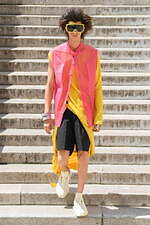 リック・オウエンス 2023年春夏メンズコレクション - 半透明の秩序｜写真39