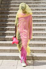 リック・オウエンス 2023年春夏メンズコレクション - 半透明の秩序｜写真42