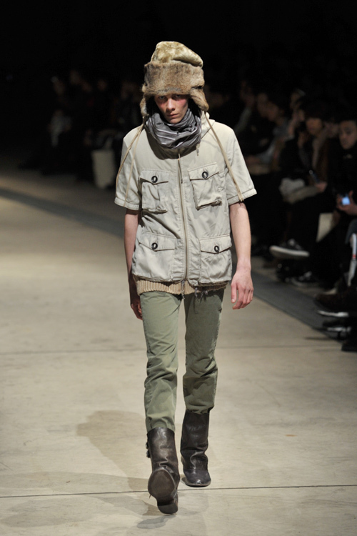 ファクトタム 2010-11年秋冬<span>コレクション</span> - 写真19