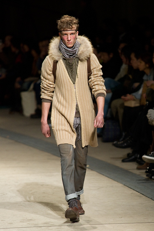 ファクトタム 2010-11年秋冬<span>コレクション</span> - 写真21