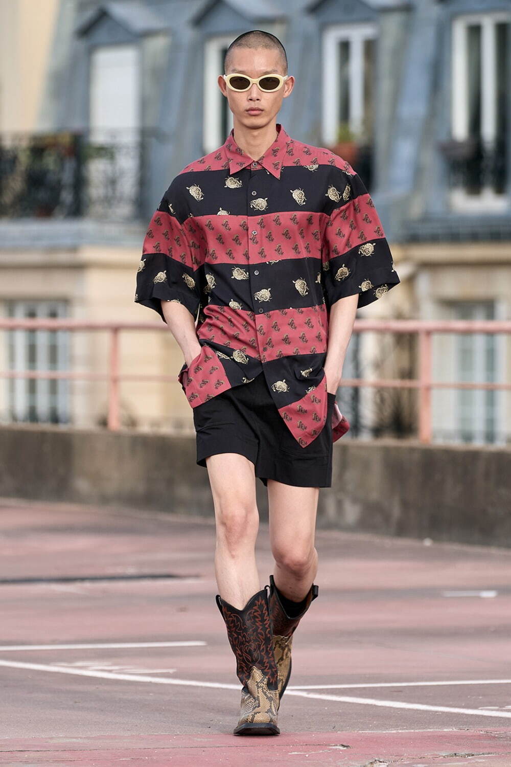 ドリス ヴァン ノッテン(DRIES VAN NOTEN) 2023年春夏メンズコレクション  - 写真32