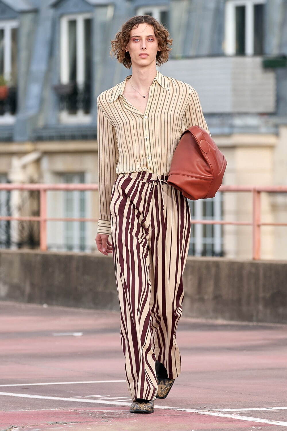 写真37/60｜ドリス ヴァン ノッテン(DRIES VAN NOTEN) 2023年春