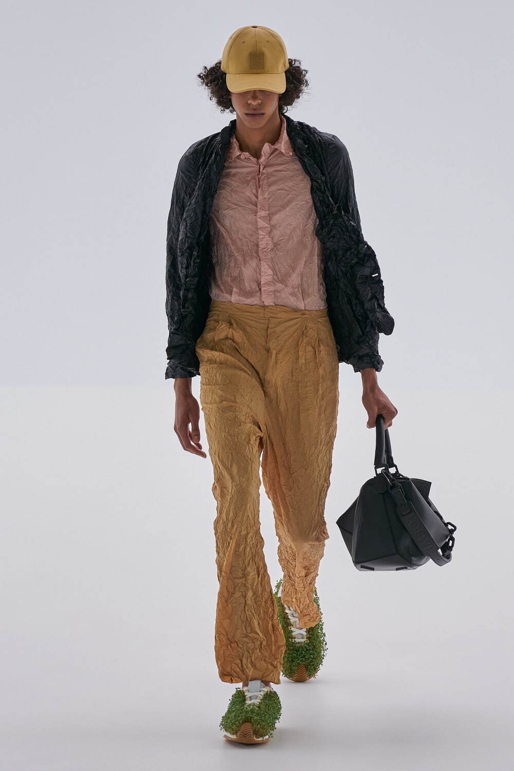 ロエベ(LOEWE) 2023年春夏メンズコレクション  - 写真20