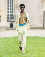 オーラリー 2023年春夏コレクション - 軽やかなる気品｜写真4