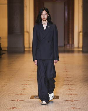 ウー ヨン ミ(WOO YOUNG MI) 2023年春夏メンズコレクション  - 写真1