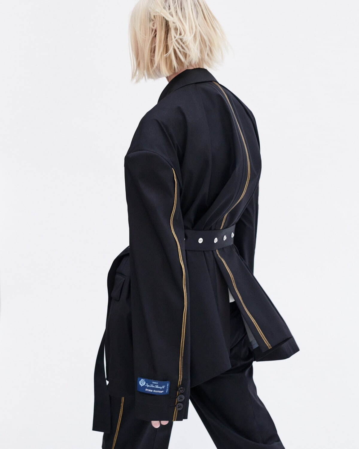 サカイ(sacai) 2023年春ウィメンズコレクション - ファッションプレス