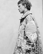 sacai 2023年春夏メンズコレクション、端正な装いに遊びを効かせて｜写真28