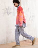 sacai 2023年春夏メンズコレクション、端正な装いに遊びを効かせて｜写真44