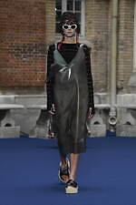 ナマチェコ 2023年春夏コレクション - 白紙上のパッチワーク｜写真24