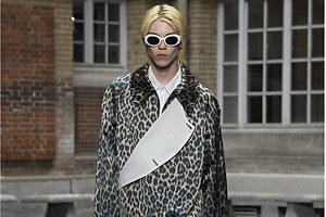 ナマチェコ 2023年春夏コレクション - 白紙上のパッチワーク