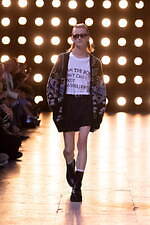 セリーヌ オム 2023年春夏コレクション - エディ・スリマンが贈るミックススタイル｜写真10