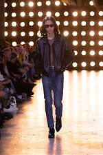 セリーヌ オム 2023年春夏コレクション - エディ・スリマンが贈るミックススタイル｜写真18