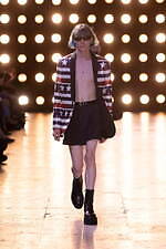 セリーヌ オム 2023年春夏コレクション - エディ・スリマンが贈るミックススタイル｜写真30