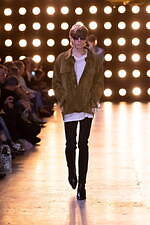 セリーヌ オム 2023年春夏コレクション - エディ・スリマンが贈るミックススタイル｜写真47