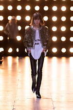 セリーヌ オム 2023年春夏コレクション - エディ・スリマンが贈るミックススタイル｜写真53