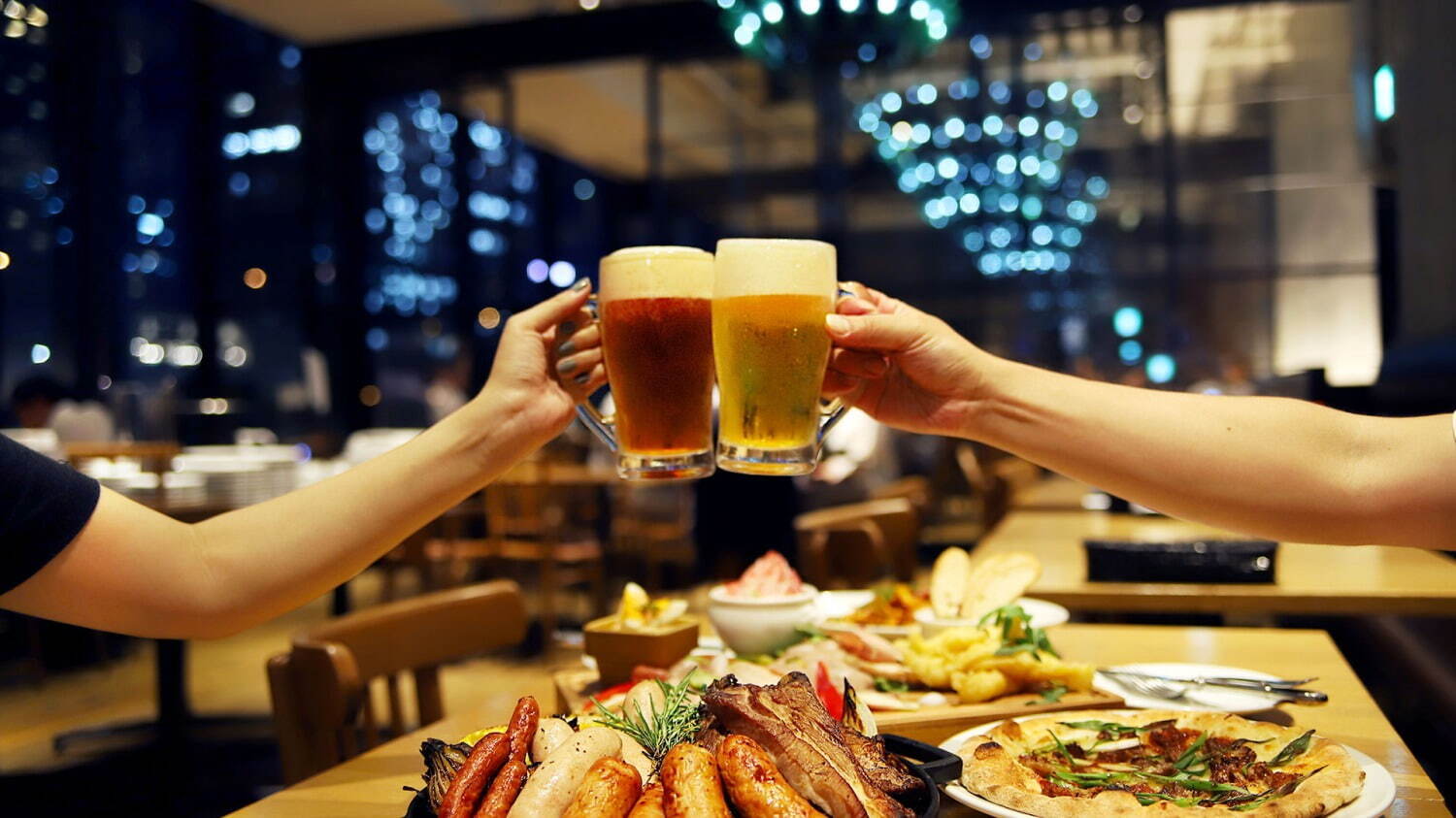 ”川沿いテラス”で楽しむビアガーデンプラン、グリル料理＆クラフトビールを大阪のビアホールで｜写真2