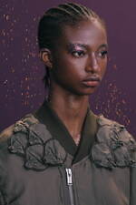 アンダーカバー 2023年リゾートウィメンズコレクション、日常に“詩的な遊び”を添えるデイリーウェア｜写真10