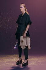 アンダーカバー 2023年リゾートウィメンズコレクション、日常に“詩的な遊び”を添えるデイリーウェア｜写真30