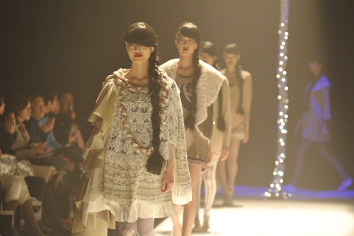 インプロセス 2010-11年秋冬 ウィメンズ コレクション