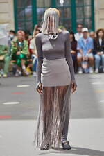 ダブレット 2023年春夏コレクション - 真夏のパリに雪が降る！？｜写真5