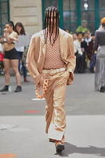 ダブレット 2023年春夏コレクション - 真夏のパリに雪が降る！？｜写真8